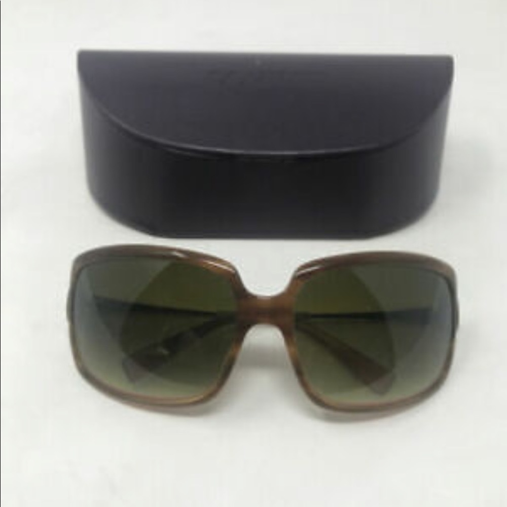 OLIVER PEOPLES Dulane gently used in good condition shades